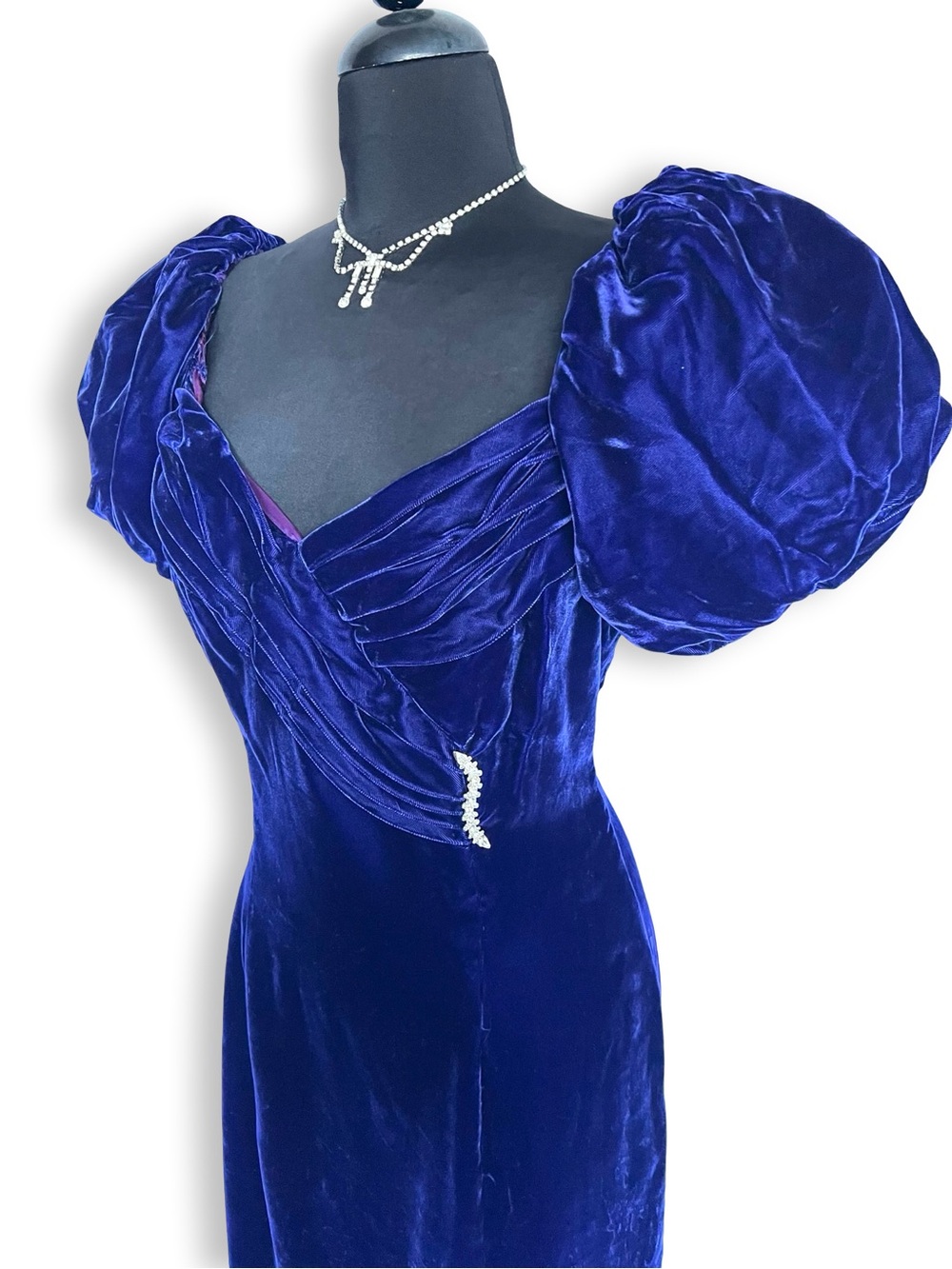 XL Vintage 1980s Deep Purple Velvet Puff Sleeve Sweetheart Formal Gala Gown Slit